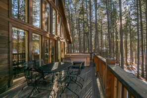 تناول الطعام بالخارج