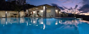 Room - Canyon 2 Villa with Private Pool (Rethymno)