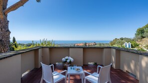 Villa | 4 bedrooms - Villa Ai Venti 8 Emma Villas (Massarosa)