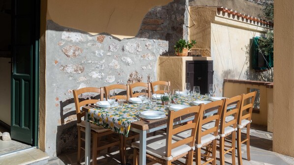 Villa | 4 bedrooms - Villa Il Casale Onifai Intera (Onifai)