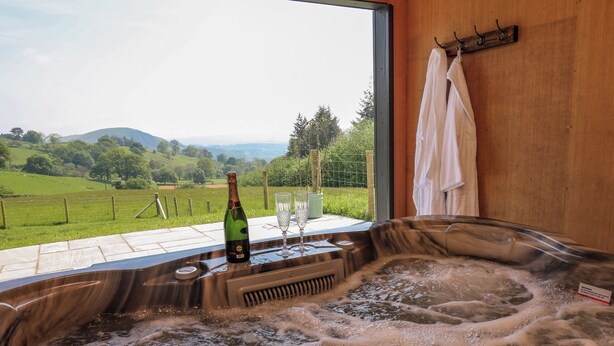 Ferienhaus | Außen-Whirlpool