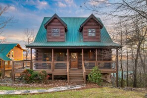 Exterior - Misty Mountain by AvantStay | Hot Tub, Mountain Views, Theater, Pool Table (Sevierville)