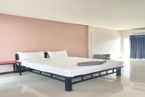 Standard Double Room - OYO 75467 Baan Siripornchai 2 (Sakon Nakhon)