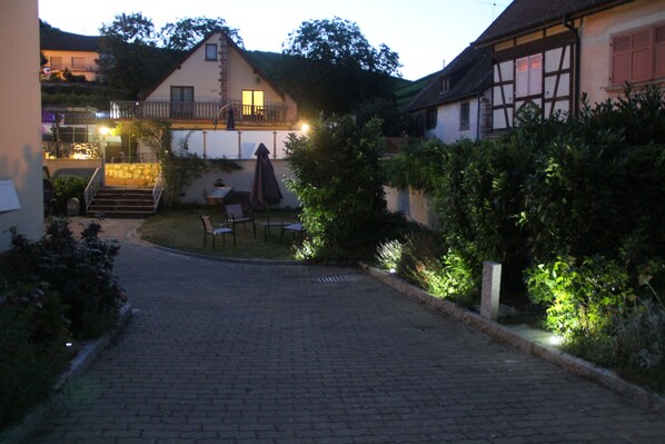 Property grounds - Gite Pivoine (Katzenthal)