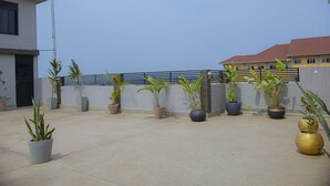 شرفة/رواق