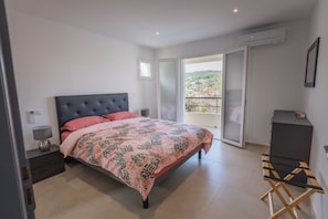 4 bedrooms, desk, iron/ironing board, travel cot - Villa Neuve de Charme à Cotignac 4 Suites Spacieuses Immersion Provençale (Cotignac)