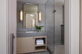 Kimpton Claret Hotel by IHG