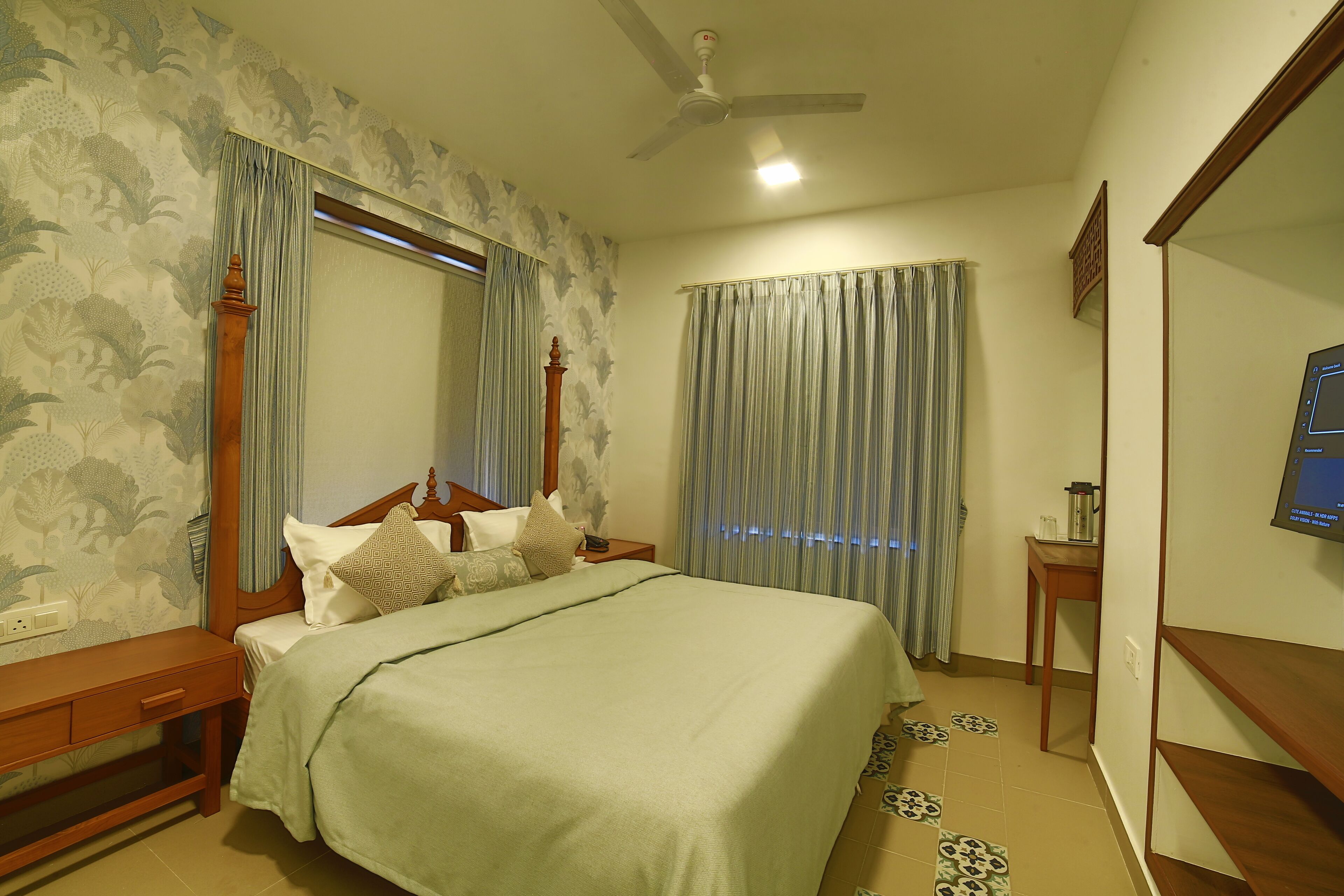 7 室のベッドルーム、WiFi、ベッドシーツ