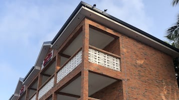 Fachada da propriedade