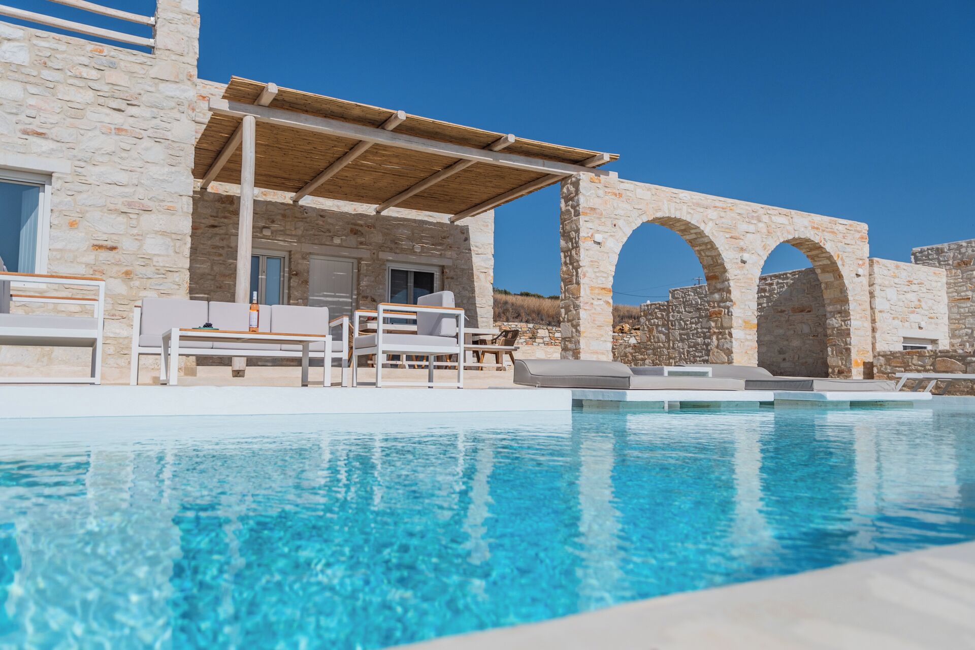 3 outdoor pools, sun loungers