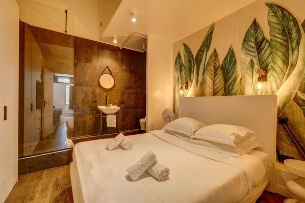 4 chambres, bureau, fer et planche à repasser, Wi-Fi