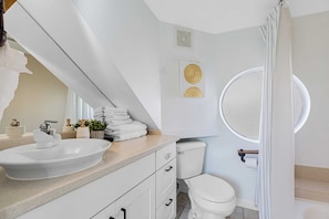 Shower, hair dryer, shampoo