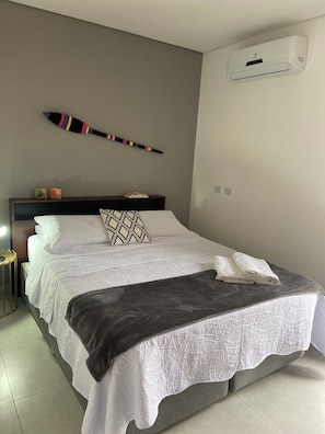 2 bedrooms, desk, iron/ironing board, free WiFi - Casa Jardim Riviera Tomaz (Paraty)