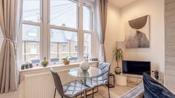 Televisión y oficina