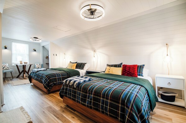 2 chambres, fer et planche à repasser, lit parapluie, Wi-Fi gratuit