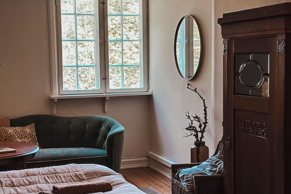 Garden Room with woodland view | 1 chambre, matelas mémoire de forme, décoration personnalisée