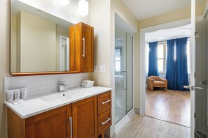 Family Condo, 1 Bedroom | Bathroom | Free toiletries, hair dryer, towels, soap - Spacious Modern Condos near French Quarter (New Orleans)