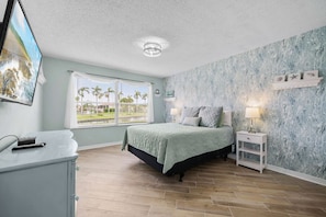 2 Schlafzimmer, Schreibtisch, Bügeleisen/Bügelbrett, kostenloses WLAN