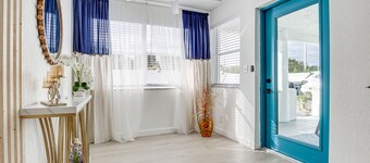 Fort Lauderdale Duplex ~ 6 Mi to Los Olas Beach!