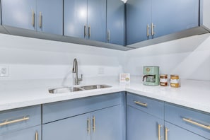 Interior - Fort Lauderdale Duplex ~ 6 Mi to Los Olas Beach! (Fort Lauderdale)