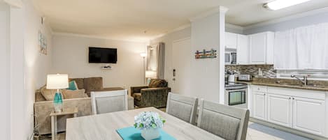 Apartment (2 Bedrooms) | Front of property