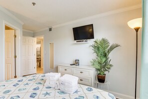 Apartment (2 Bedrooms) | Interior - Walk to Beach: Hilton Head Resort Condo w/ Pools! (Hilton Head Island)