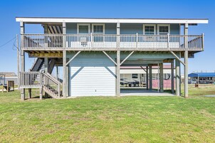 House (2 Bedrooms) | Front of property