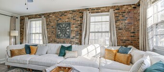 Family-friendly Durham Home w/ Large Deck!