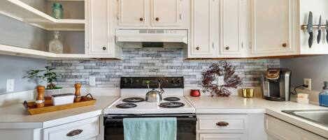 Cottage (2 Bedrooms) | Nội thất