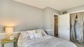 Cottage (2 Bedrooms) | Interior