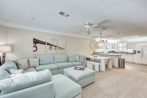 Apartment (3 Bedrooms) | Front of property - Townhome w/ Outdoor Pool & White Lake Access! (Elizabethtown)