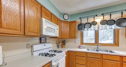 Lakefront Suring Home w/ Pool Table + Views!