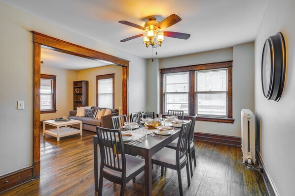 Vista frontal de la propiedad