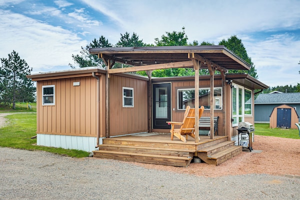 Rhinelander Vacation Rental W/ Yard On Venus Lake! - Wisconsin