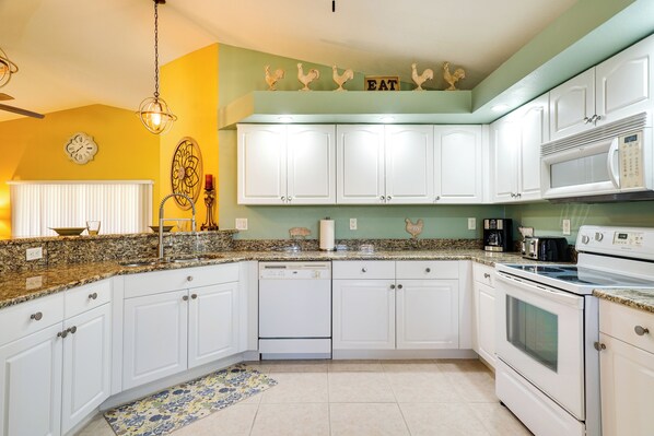 House (3 Bedrooms) | Interior - 8 Mi to Beach: Cape Coral Home w/ Lanai + Pool (Cape Coral)