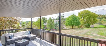 Meet Country Animals! Farmyard Stays Dundee Home