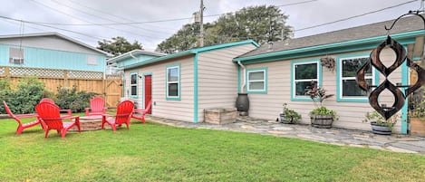 House (4 Bedrooms) | Front of property