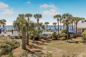Property grounds - Pet Friendly, 1st Floor 2BR 2BA @ Dunes of Panama in the B Building! (Panama City Beach)