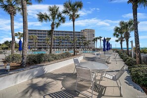 Outdoor dining - Pet Friendly, 1st Floor 2BR 2BA @ Dunes of Panama in the B Building! (Panama City Beach)