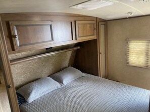 1 bedroom, iron/ironing board, free WiFi