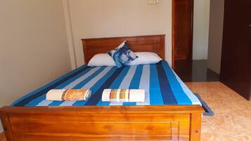 2 bedrooms, bed sheets
