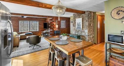 Lake J Log Cabin at Red Maple Retreat