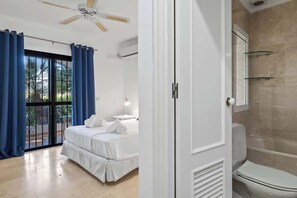 4 habitaciones, tabla de planchar con plancha y wifi gratis 