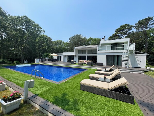 室外泳池、暖水池