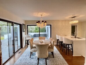 Dining - 2 Acres Gated Estate W/Pool,Hot Tub, Tennis, Basketball, Garden, Beach, Dog OK (East Quogue)