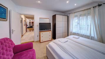 2 chambres, fer et planche Ă  repasser, Wi-Fi, draps fournis