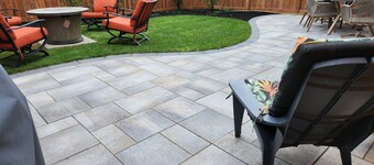 Family-sized townhouse. Just minutes to the beach, golf courses & much more.