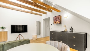 Dachgeschoss Ecksuite