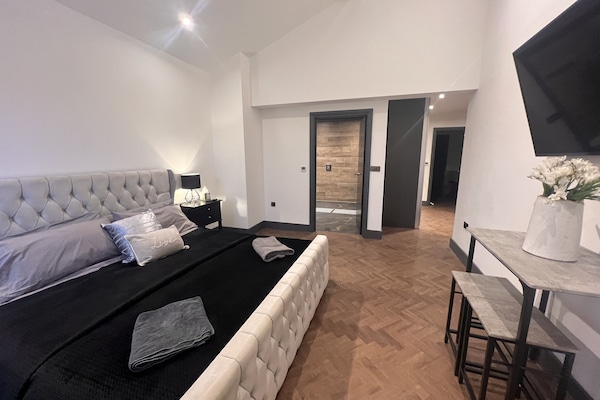 1 camera, Wi-Fi, lenzuola