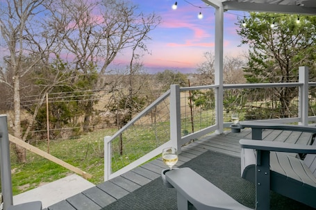 Terrace/patio. Bent Oaks | Sleeps 10 | Hot Tub, Full Kitchen, Access to Community Pool